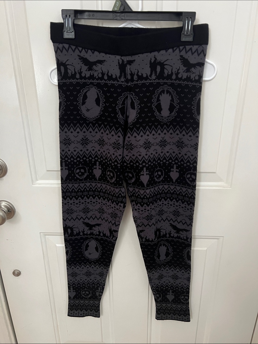 Disney villains leggings XL GUC
